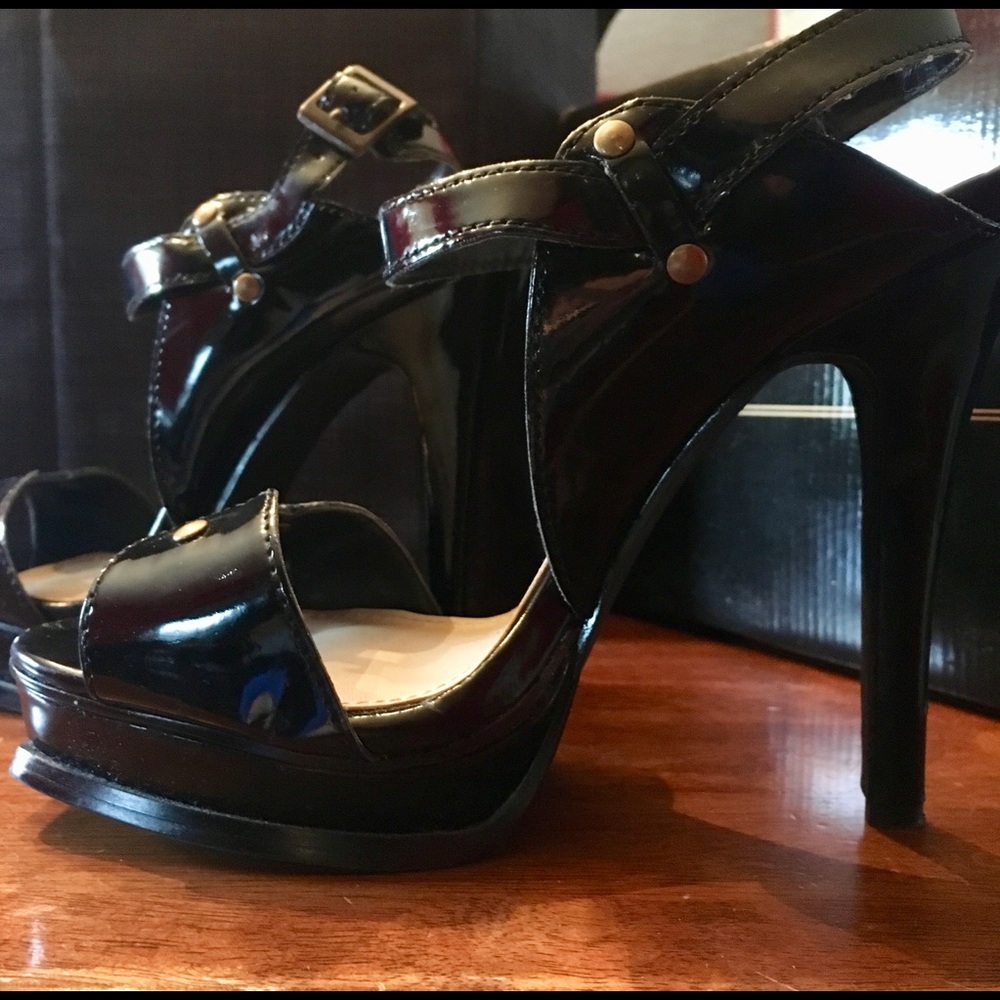 Black funky high heels